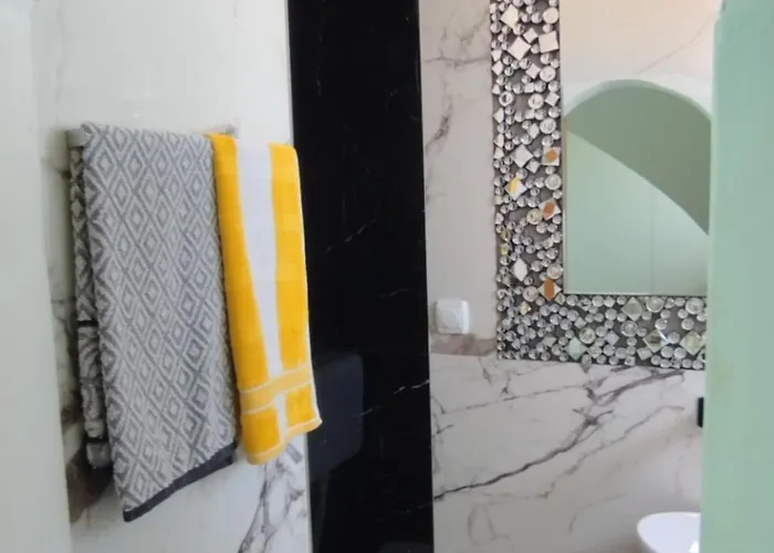 아파트 On Of The *